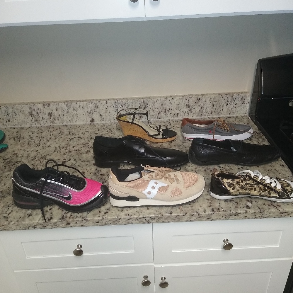 Shoes - Picture 2 of 2